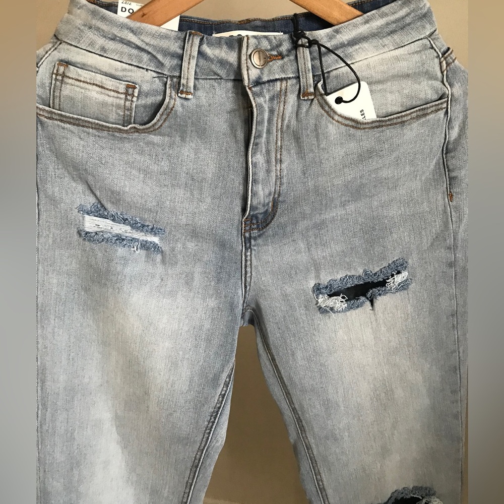 Pretty little thing Bleach light Wash Ripped Split Hem Jeans Women’s size 7/27 - Picture 7 of 10